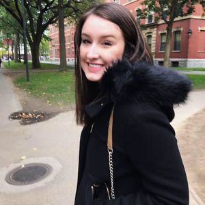 Meet your Posher, Ali